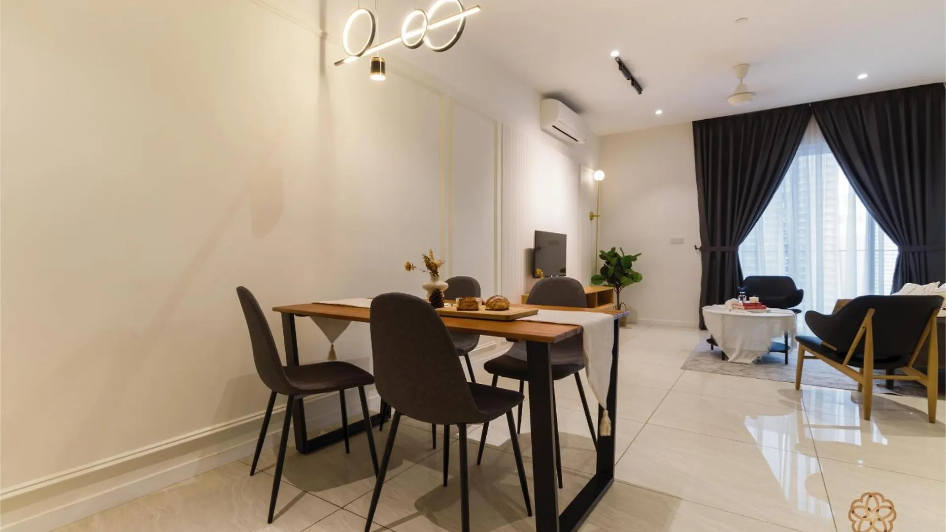 Quill City Residences Klcc, Five Senses Kuala Lumpur